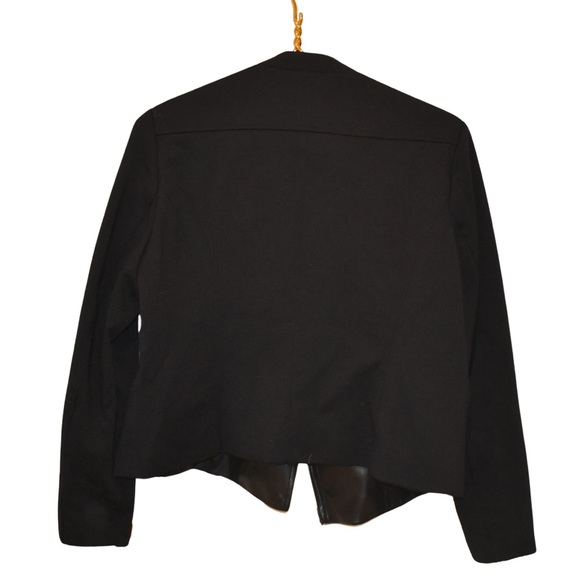 🎉 🥳 HOST PICK 🥳 🎉 WOMEN’S BLACK APT 9 PETITE BLAZER - Picture 3 of 4